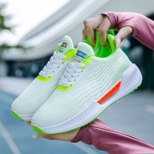 Men's Fashionable Breathable Casual Sports Mesh Shoes